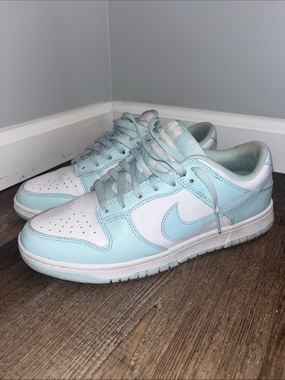 NIKE - Light Blue and White Low Dunk Sneakers - Size 9 Men